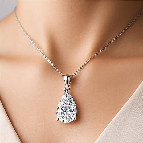 First Time Ever - Luxuriant Diamond 950 Platinum IGI Certified VS-G Pear Cut Lab Grown Diamond Pendant 5.01 Ct.