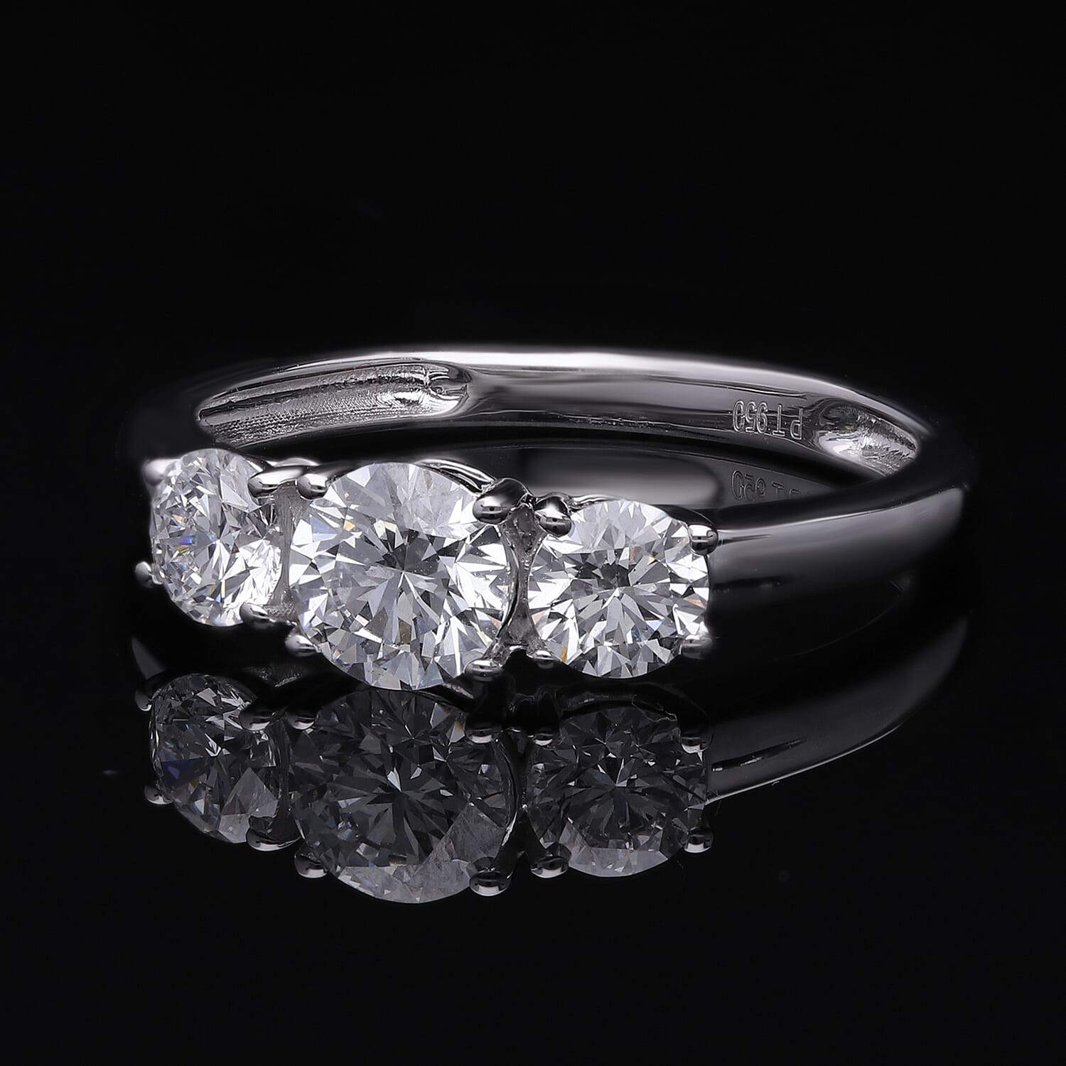 Luxuriant Diamond 950 Platinum SGL Certified Lab Grown Diamond (VS-G-H) Ring 1.00 Ct.