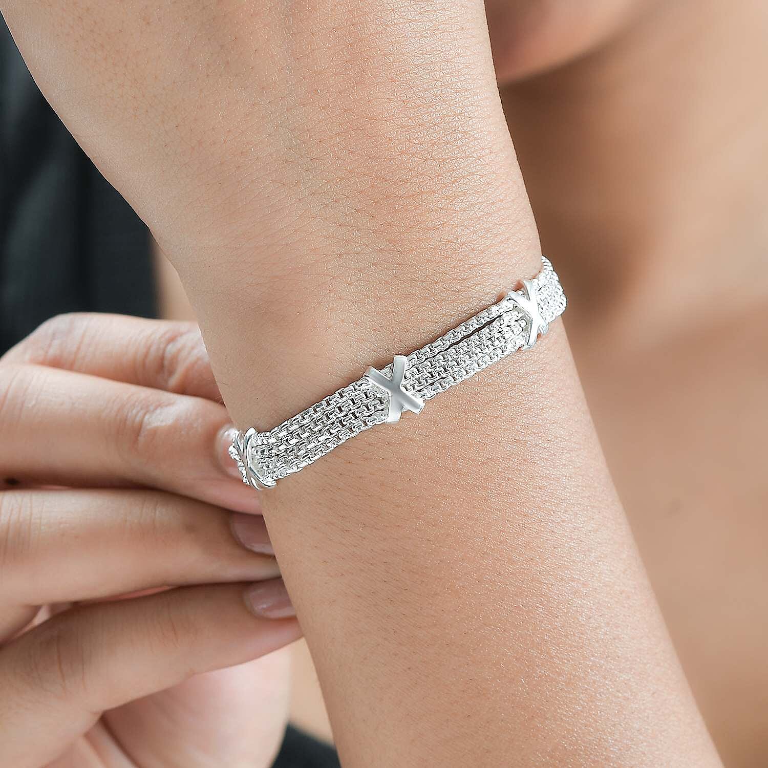 ONE TIME CLOSEOUT - Designer Inspiration - Sterling Silver Kiss Bracelet (Size - 7.5)