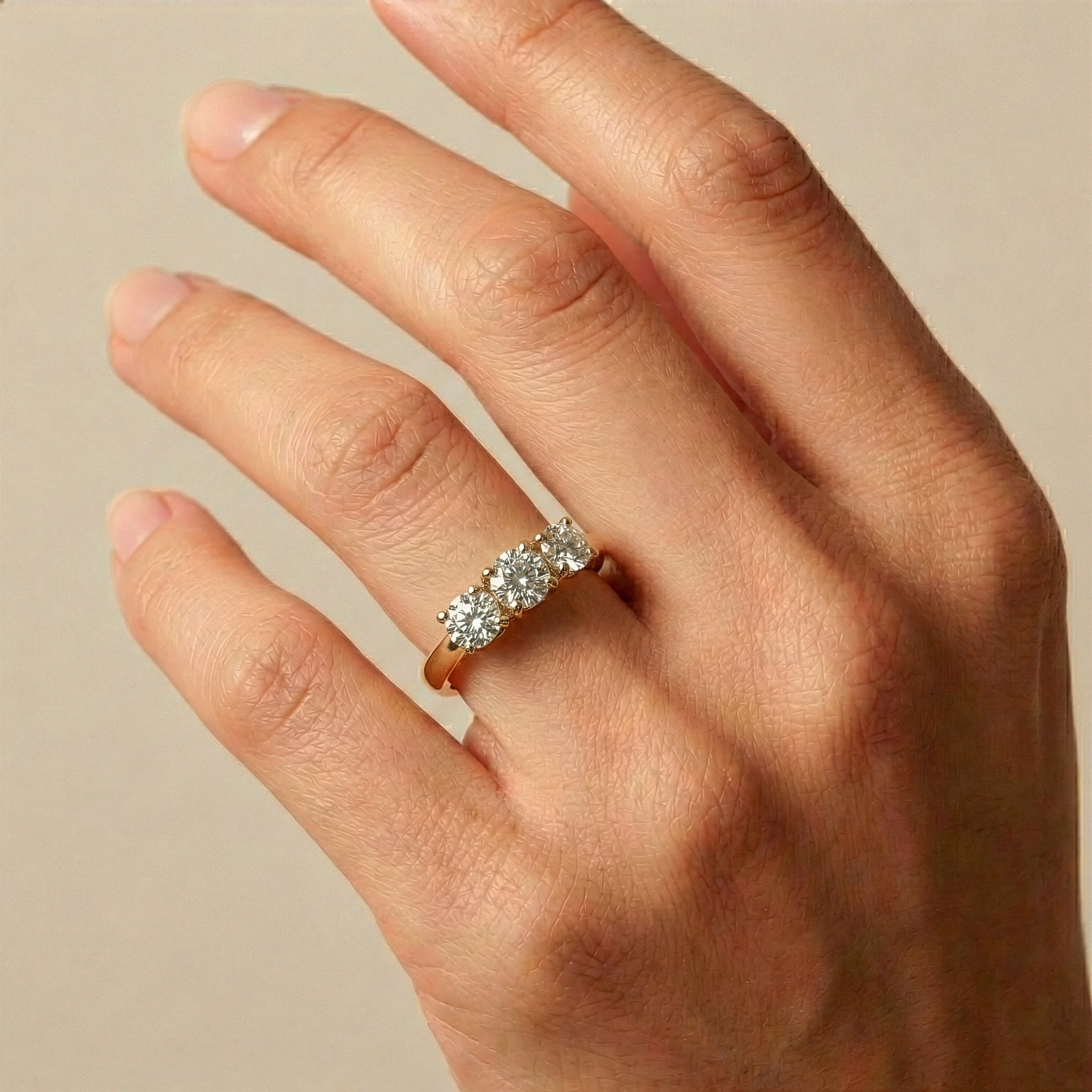 LUXURIANT SGL Certified Lab Grown Diamond (VS-G/H) 3 Stone Ring