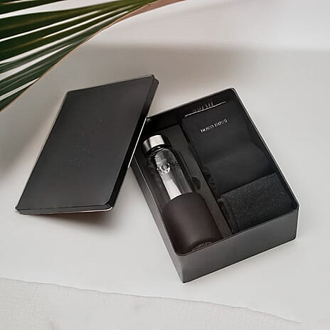 Hugo Boss Glass Bottle and 2 Pairs of Socks Gift Set - Black