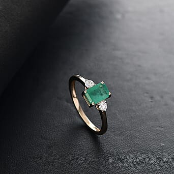 https://tjcuk.sirv.com/Products/79/8/7987942/9K-Yellow-Gold-AA-Zambian-Emerald-Lab-Grown-Diamond-EF-VS-Solitaire-Ri_7987942_1.jpg?w=342&h=342