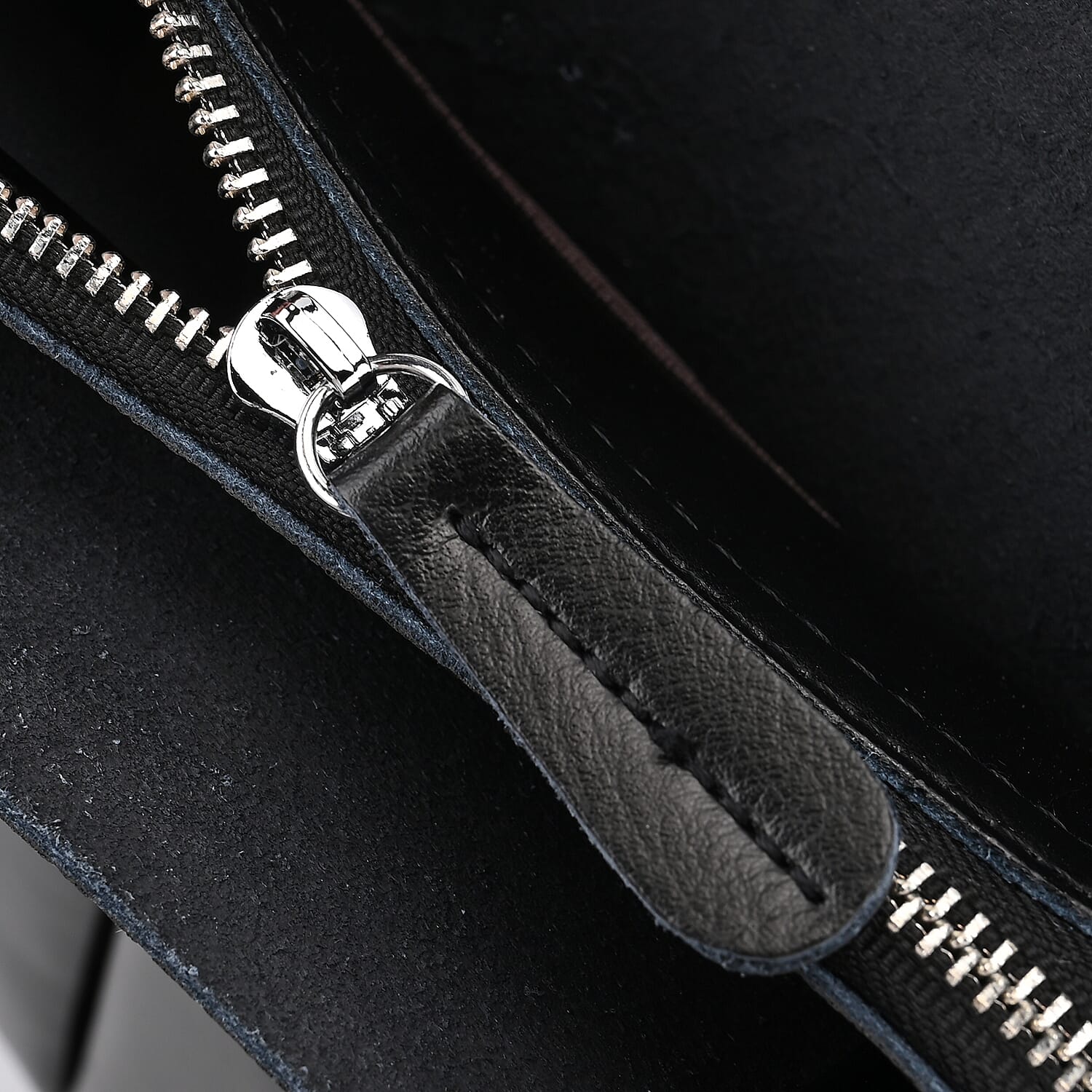 Closeout Deal Genunie Leather Tote Bag - Black