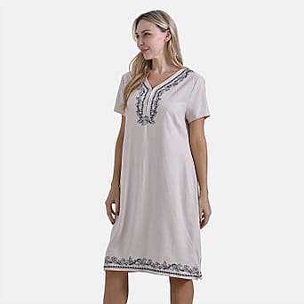 https://tjcuk.sirv.com/Products/79/9/7990903/La-Marey-Embroidery-Blouse-Size-104x1-cm-Beige-Beige_7990903_2.jpg?w=342&h=342