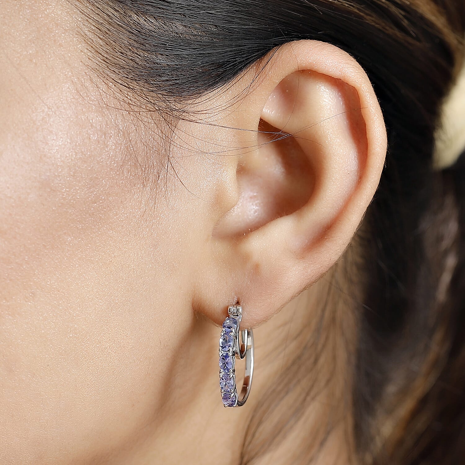 Tanzanite Full Hoop Earring With Clasp in Rhodium Overlay Sterling Silver 1.80 Ct.