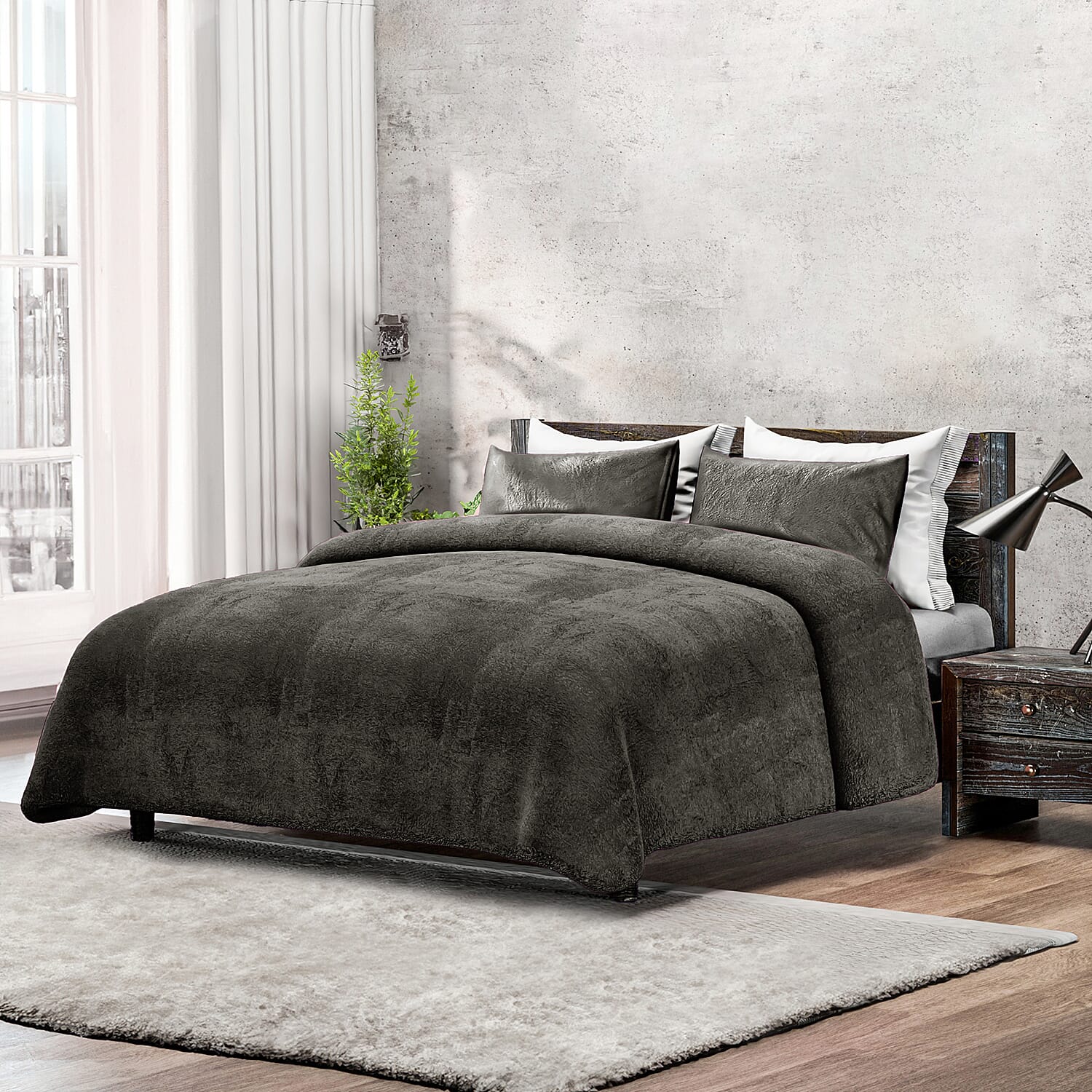 Sleep&Snuggle Fleece Duvet Cover with 2 Pillow Cases