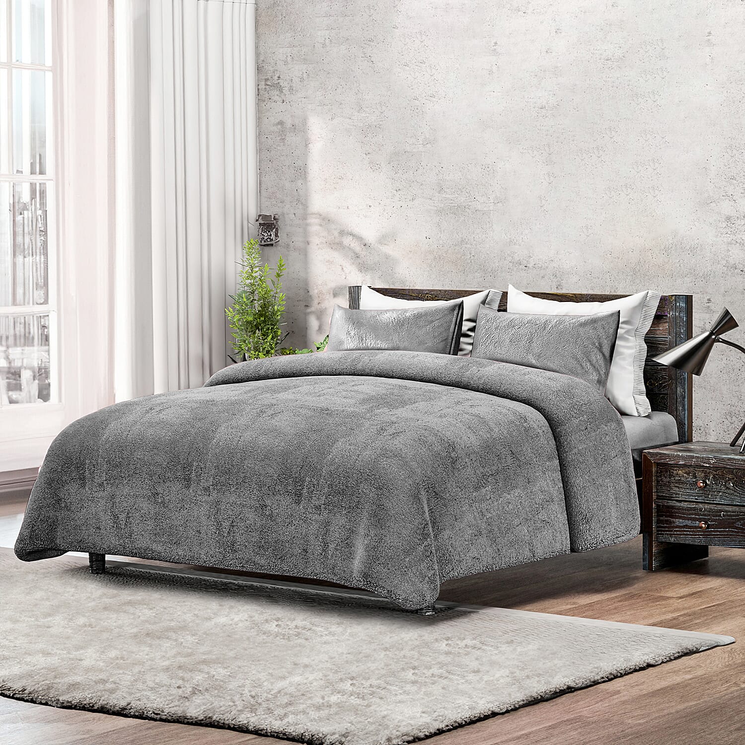 Sleep&Snuggle Fleece Duvet Cover with 2 Pillow Cases