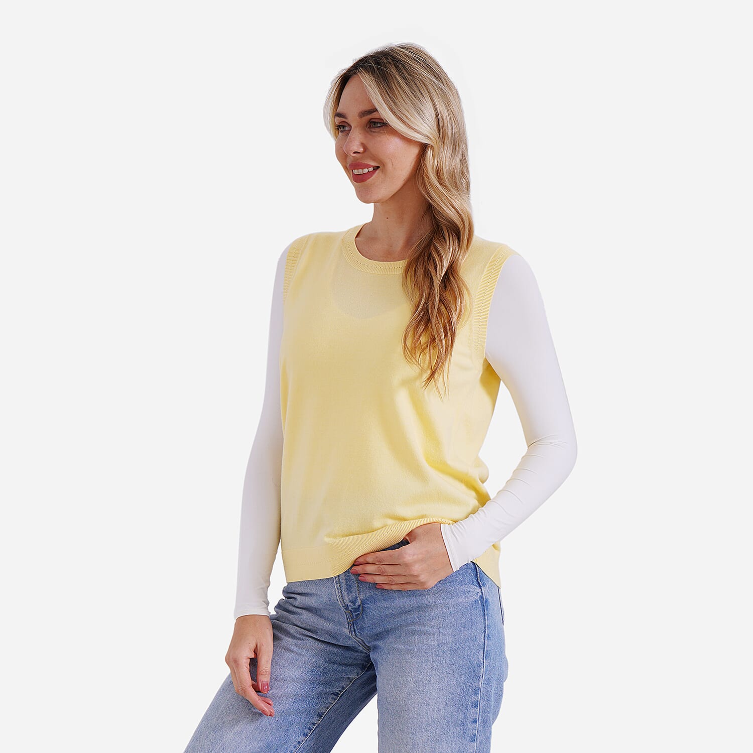 La Marey Round Neck Knitted Vest