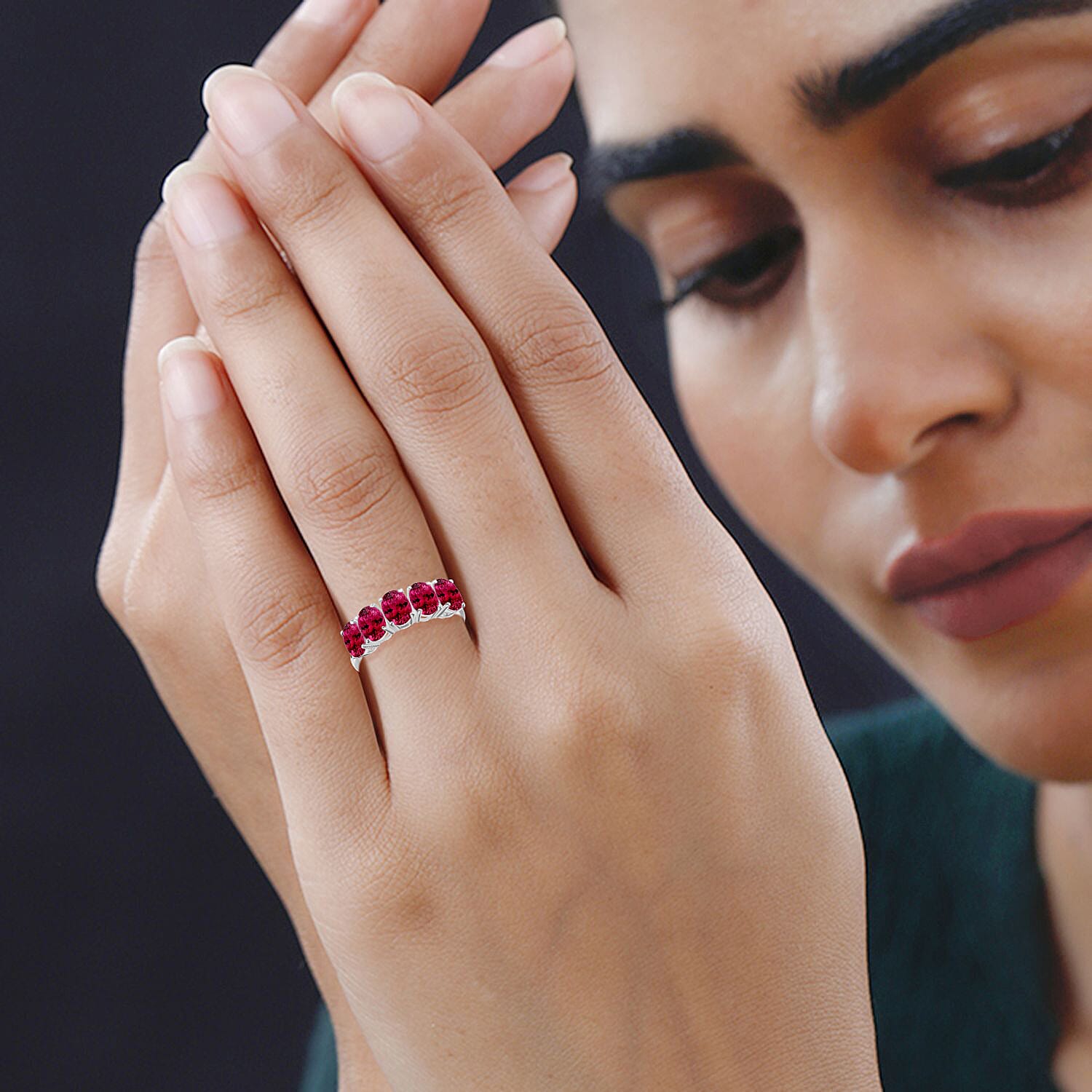 18K W Gold   Rubellite  5 Stone Ring 5.00 ct,  Gold Wt. 5.5 Gms  5.000  Ct.