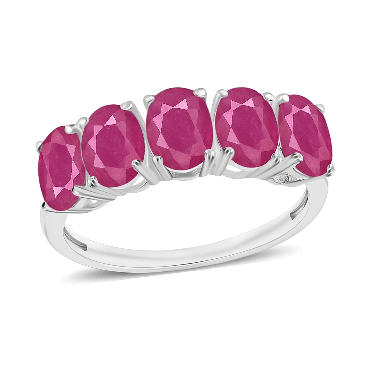 18K W Gold   Mozambique Ruby  5 Stone Ring 5.00 ct,  Gold Wt. 5.5 Gms  5.000  Ct.