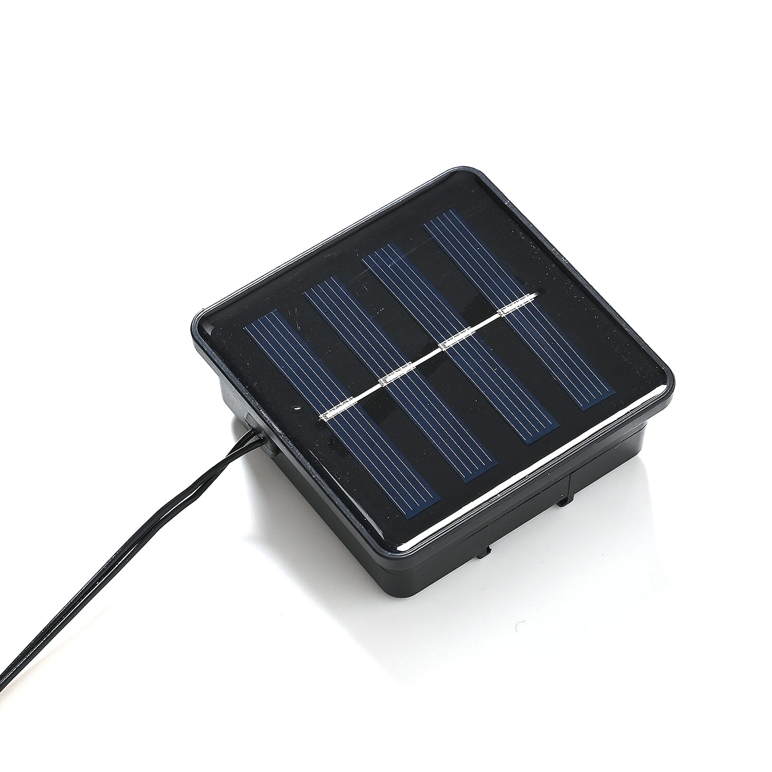 BRAND NEW - 4 Solar Swaying Outdoor Lawn Lights x8 Colour LEDs (70cm) - Black BRAND NEW - 4 Solar Swaying Outdoor Lawn Lights x8 Colour LEDs (70cm) - Black