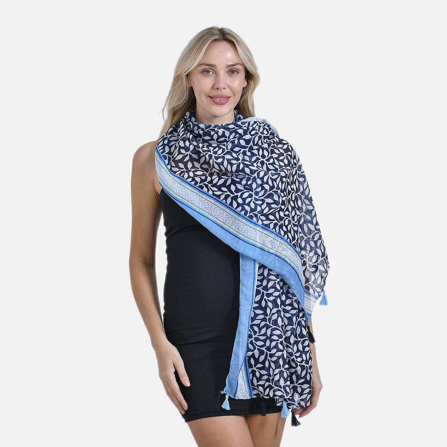 Closeout Deal - New Arrival Leaf & Lattice Pattern Scarf (One Size) - Blue Closeout Deal - New Arrival Leaf & Lattice Pattern Scarf (One Size) - Blue