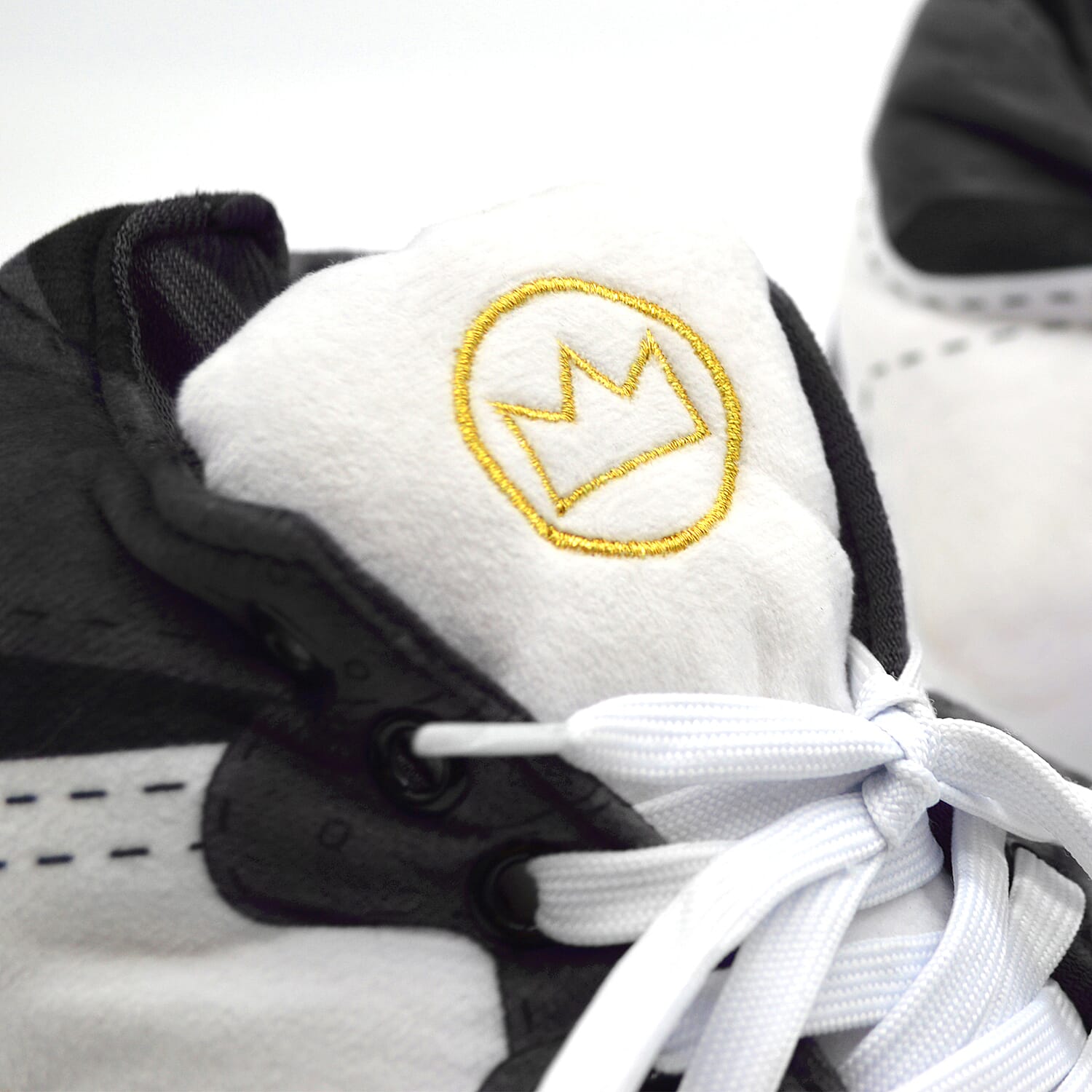 Baffies Krazy Kicks Football Pro Gold Design Embroidered Slippers