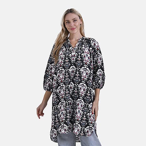 La Marey Abstract Print Three-Quarter Sleeve V-Neck Casual Midi Dress (Size L) - Black Base with White, Red & Blue Print