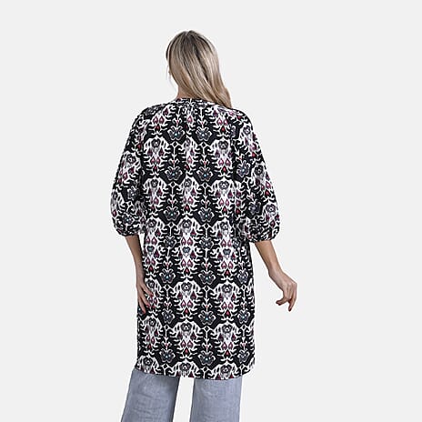 La Marey Abstract Print Three-Quarter Sleeve V-Neck Casual Midi Dress (Size L) - Black Base with White, Red & Blue Print
