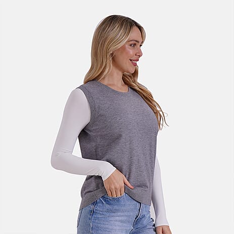 - Maisi Viscose Blend Round Neck Knitted Vest (Size XXL) - Grey