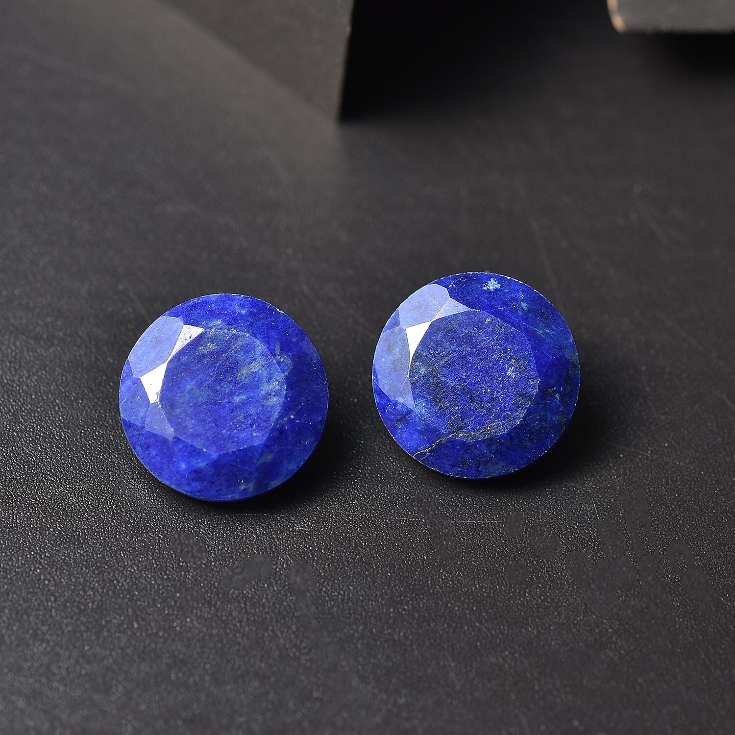 Lapis Lazuli Round Shape Gemstone 10.23 Ct