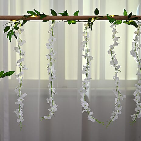 White LED Flower String Lights - 20 Warm White LEDs, 300mAh Rechargeable Battery (included) - 180cm