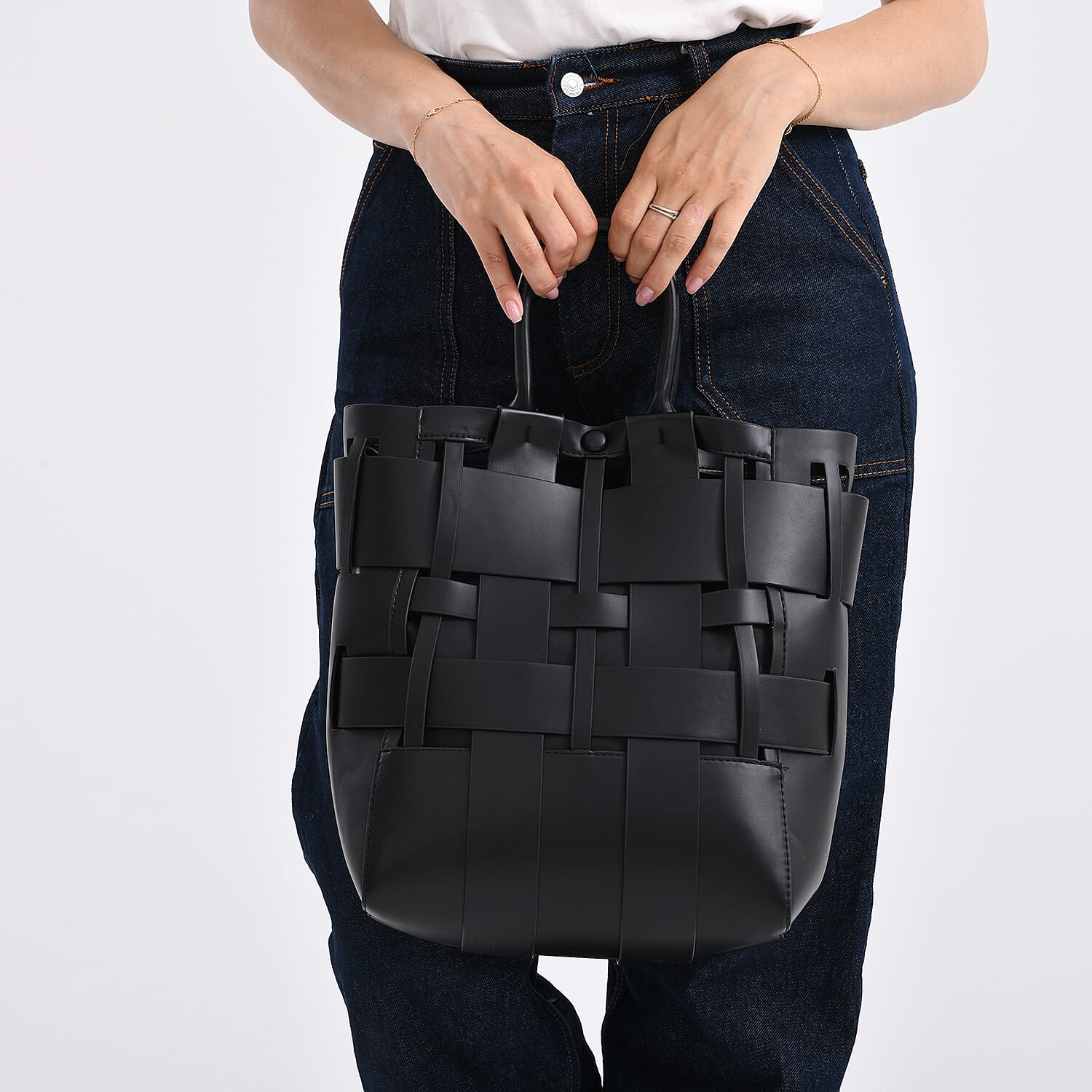 Hollow Woven Design Bucket Bag with Removable Drawstring Pouch - Black