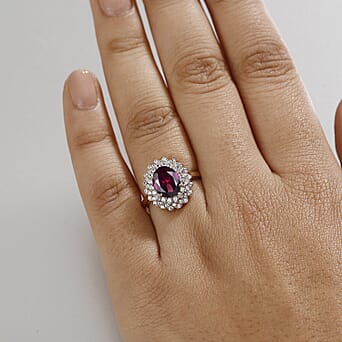 https://tjcuk.sirv.com/Products/80/3/8030300/Rhodolite-Garnet-White-Zircon-Main-Stone-With-Side-Stone-Ring-in-18K-R_8030300_2.jpg?w=342&h=342