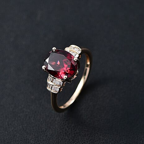 Extremely Rare Size-  9K Yellow Gold Orissa Natural Rhodolite Garnet (Oval 10x8 mm) and Natural Diamond Ring 3.40 Ct.