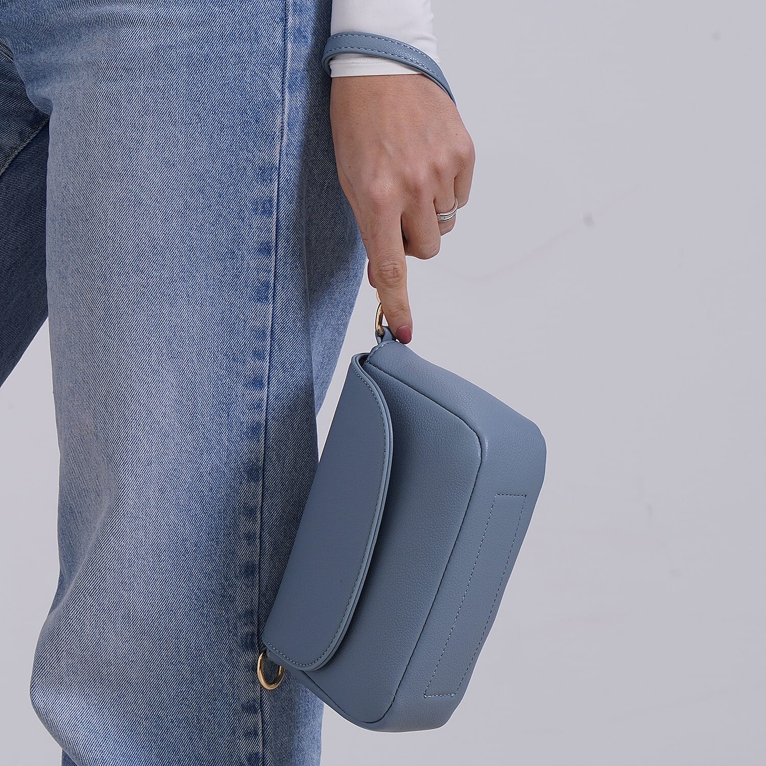 Elegant Flap Crossbody Bag with Adjustable Strap - Blue