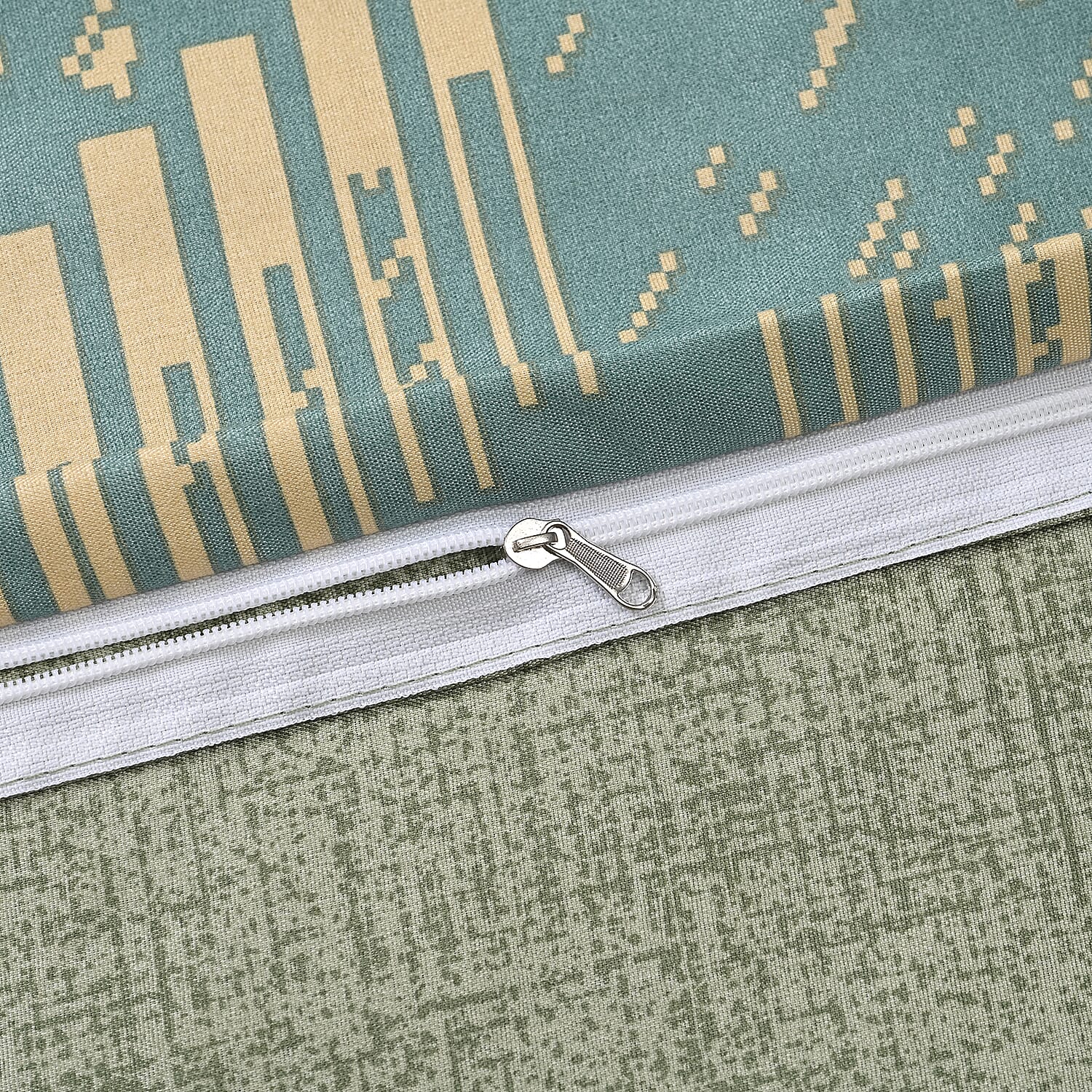 Boutique Bedding Collection 3 Piece Set - Geometric Wave Duvet Cover With 2 Pillowcases - Double