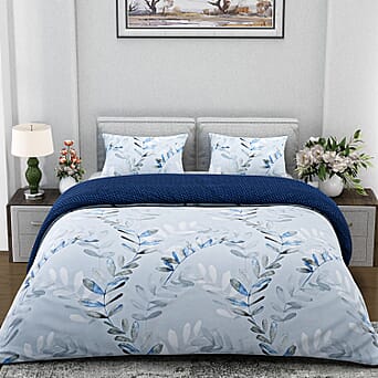 https://tjcuk.sirv.com/Products/80/3/8038535/3-Piece-Geometric-Wave-Printed-Duvet-Cover-Set-Size-200x200cm-Blue-Whi_8038535_1.jpg?w=342&h=342