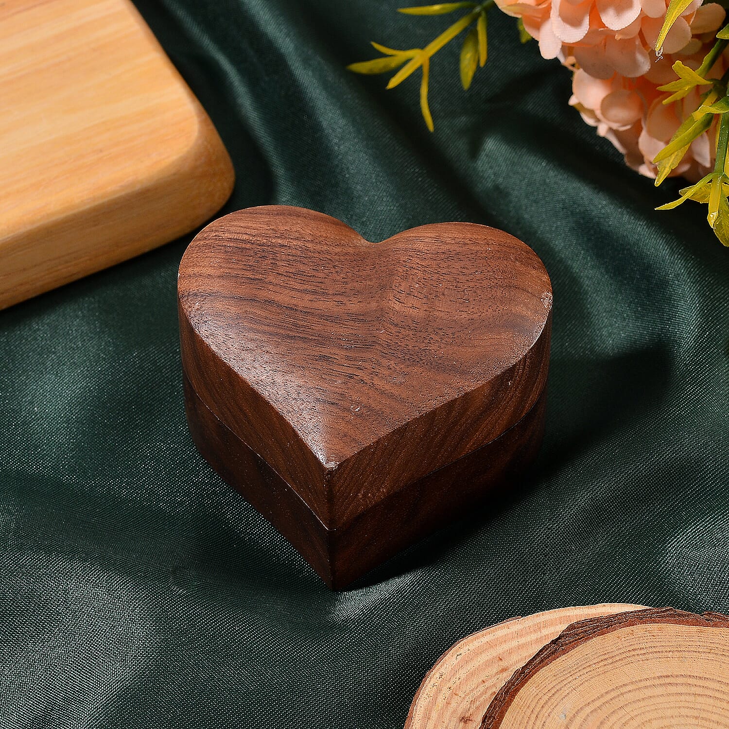 3D Curve Design Ring Box (Size 6x5x3 cm)