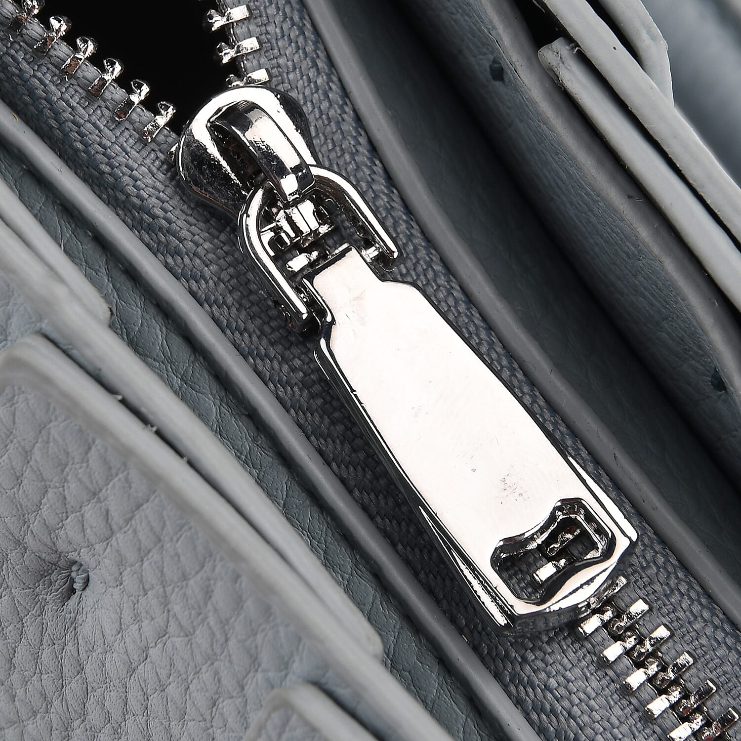 Crossbody Bag with Pleated Design & Top Handle - Blue