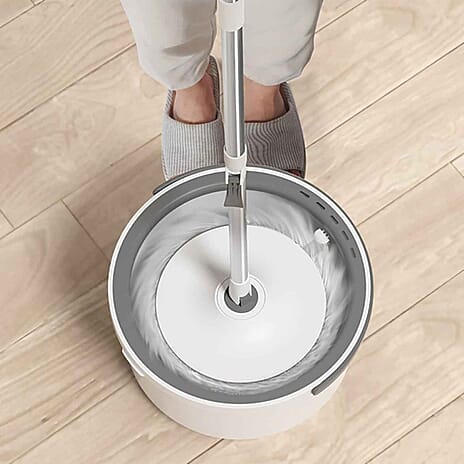 Turbo Spin Mop with Water Separtion and Compact Design Includes 2 Mop Heads with 7L Bucket Capacity