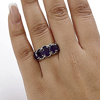 https://tjcuk.sirv.com/Products/80/4/8044681/African-Amethyst-5-Stone-Ring-in-Rhodium-Overlay-Sterling-Silver-3-97-_8044681_2.jpg?w=342&h=342