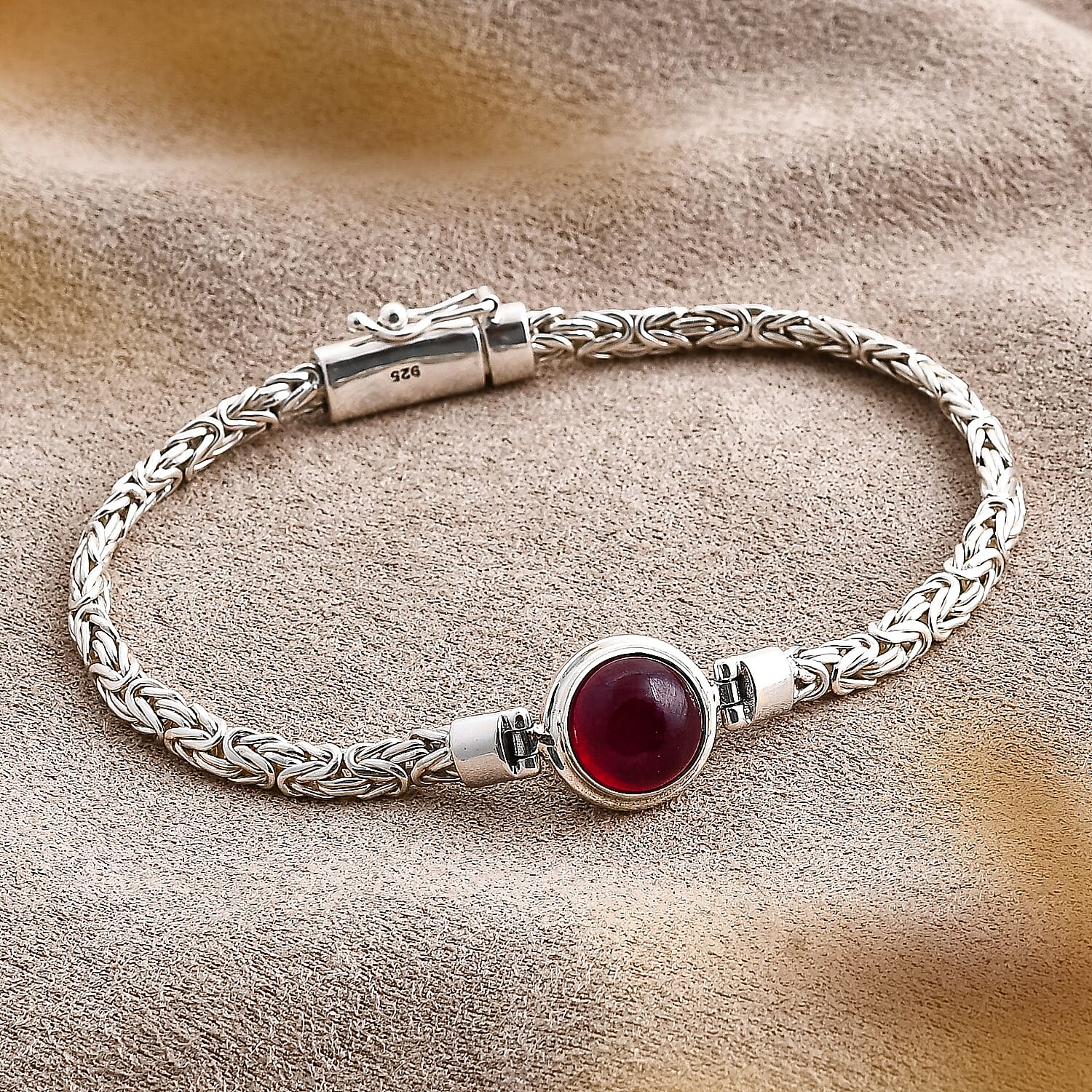 Royal Bali Collection African Ruby Bracelet (Size - 8) Sterling Silver 8.00 Ct, Silver Wt. 15.85 Gms.