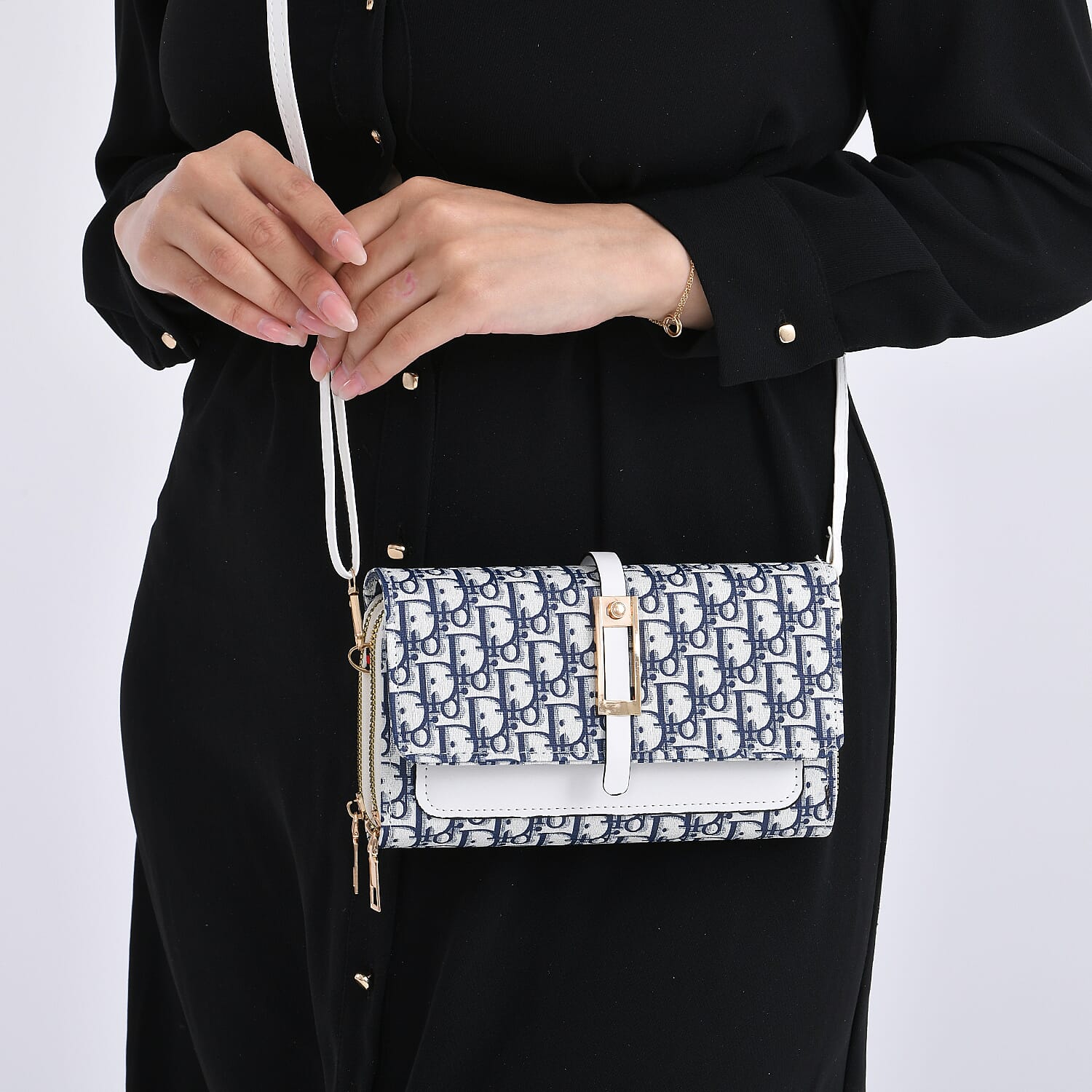DESIGNER INSPIRED CLOSEOUT- D Letter Pattern Clutch Handbag - Blue