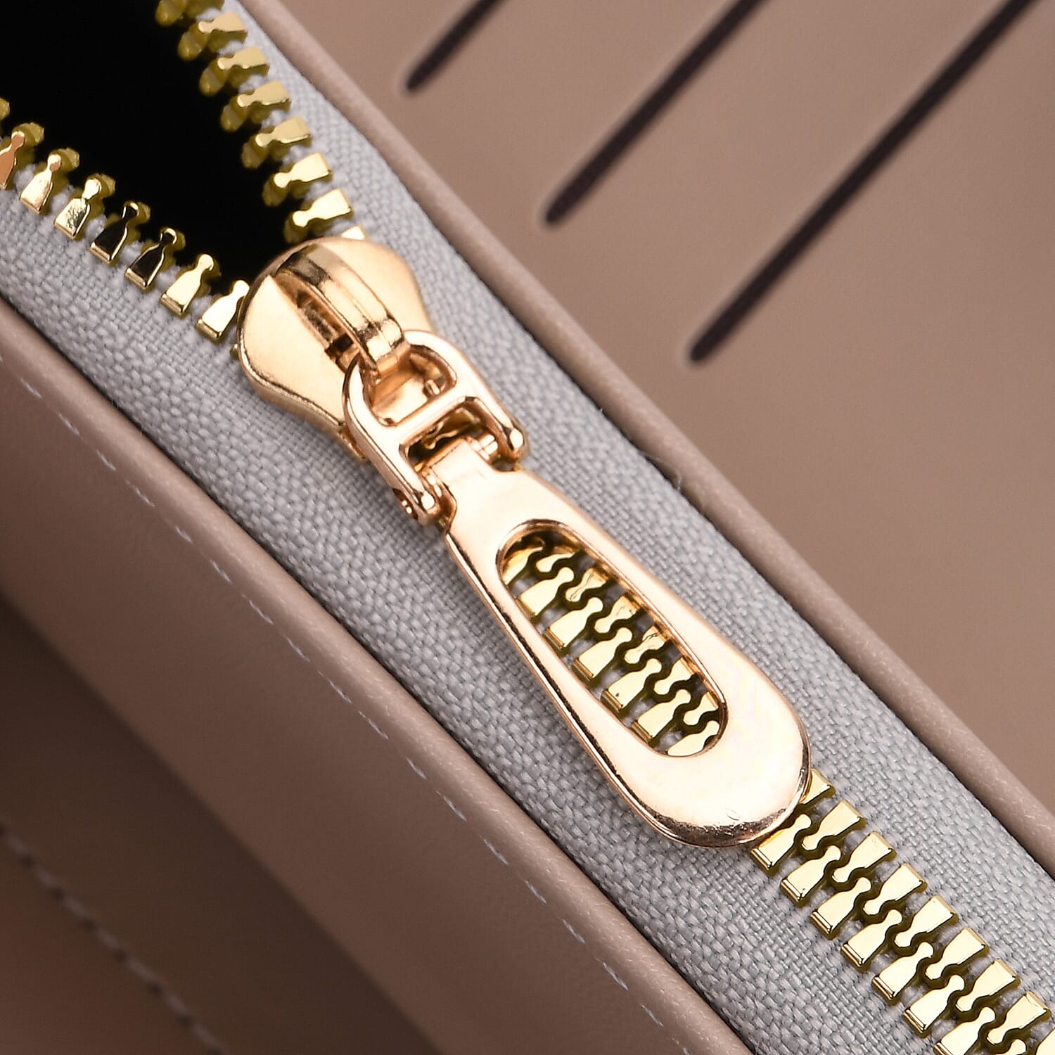 Set of 2- Letter D Pattern Clutch - Short Wallet - Blue