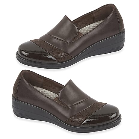 Shoetree Ladies NERISSA Slip-on Comfort Shoe (Size 3) - Brown