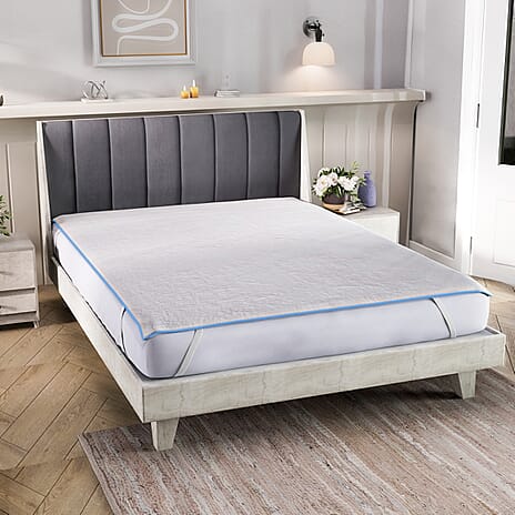 Luxury Cooling Jaquard Waterproof Mattress Protector - With Anchor Band Fit (Machine Washable) - Size Double