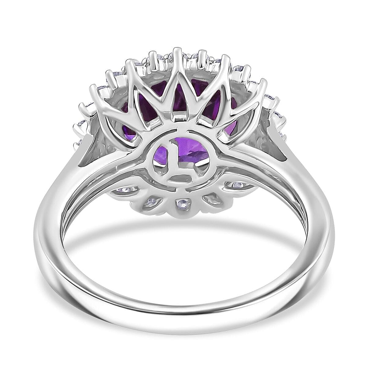 10K White Gold  AAA   Lab Grown Color Change Sapphire ,  Lab Grown Diamond  EF, VS Main Stone With Side Stone Ring 6.01 ct,  Gold Wt. 3.5 Gms  4.480  Ct.