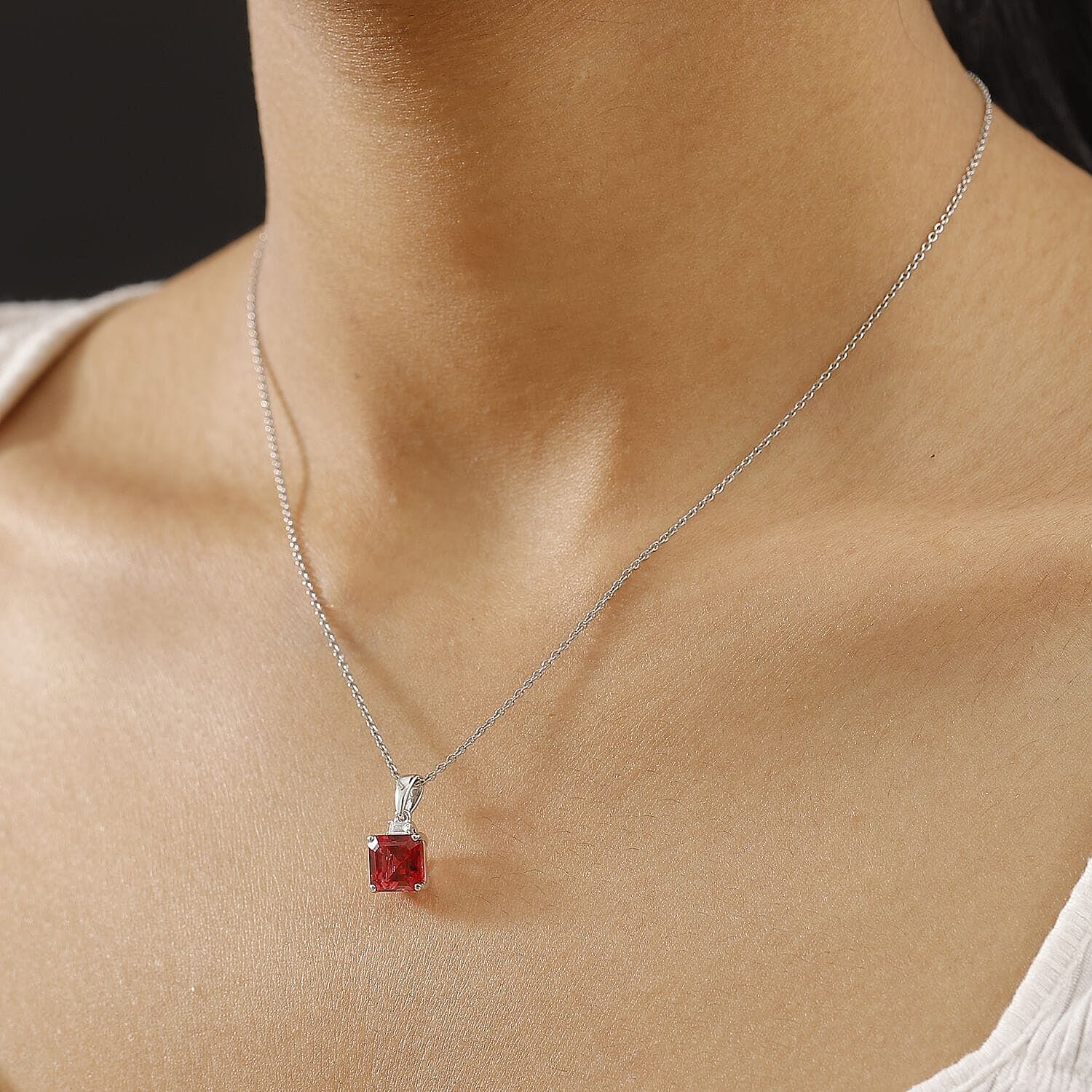 10K White Gold AAA Lab Grown Padparadscha Sapphire, Lab Grown Diamond Solitaire Pendant, Gold Wt.0.85 Gms  3.180  Ct.