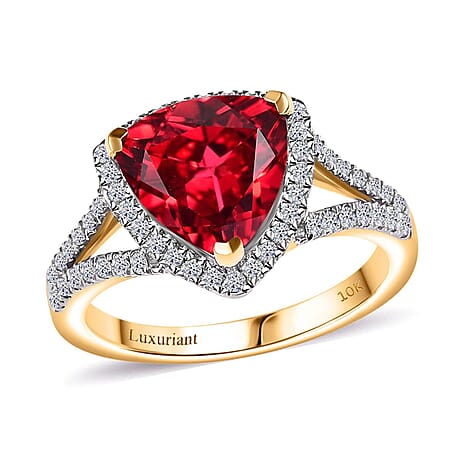 10K Yellow Gold  AAA   Lab Grown Padparadscha Sapphire ,  Lab Grown Diamond  EF, VS Main Stone With Side Stone Ring 5.29 ct,  Gold Wt. 3.71 Gms  4.030  Ct.