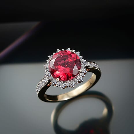 10K Yellow Gold  AAA   Lab Grown Padparadscha Sapphire ,  Lab Grown Diamond  EF, VS Main Stone With Side Stone Ring 5.50 ct,  Gold Wt. 3.55 Gms  4.320  Ct.