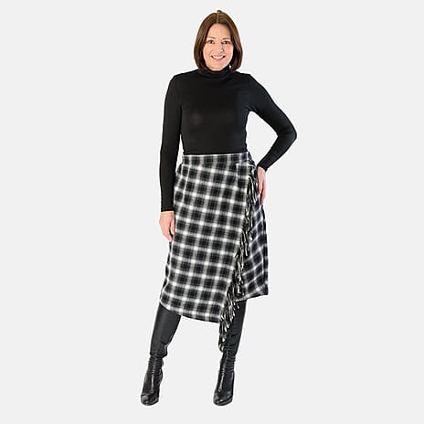Ladies Asymetric Knitted Skirt (Size XXL) - Black