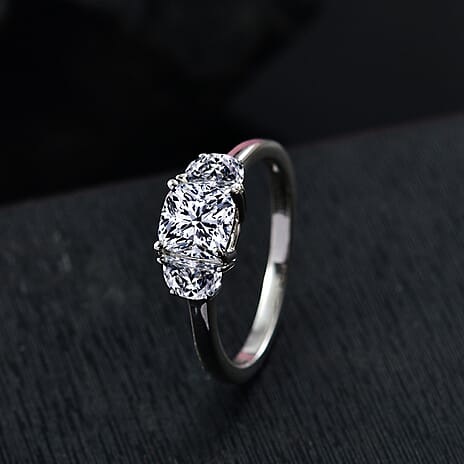 Luxuriant 950 Platinum SGL Certified (VS-EF) Lab Grown Diamond Solitaire Ring 1.54 Ct.