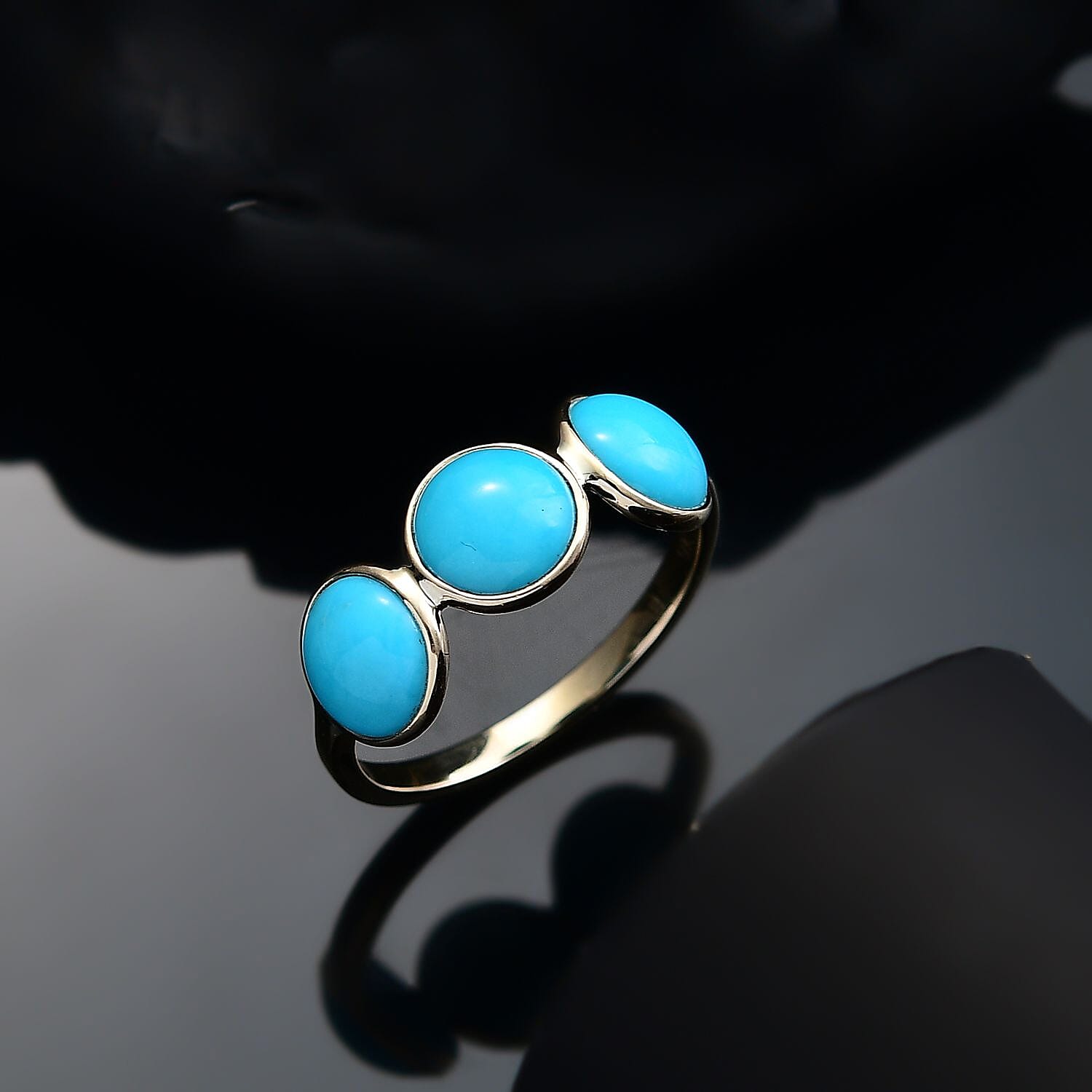 9K Yellow Gold Sleeping Beauty Turquoise 3 Stone Ring 3.43 Ct.