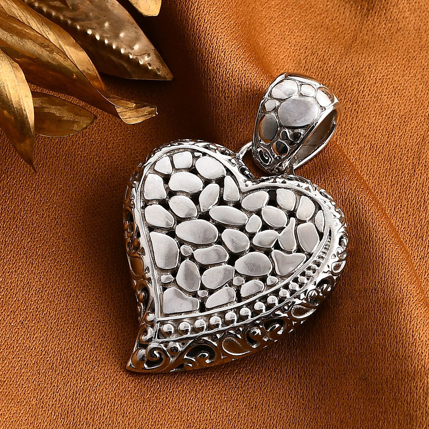 Royal Bali Collection - Sterling Silver Heart Pendant, Silver Wt. 11.00 Gms.