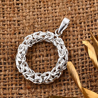 https://tjcuk.sirv.com/Products/80/5/8055920/Royal-Bali-Collection-Sterling-Silver-Pendant-Silver-wt-6-25-Gms_8055920_1.jpg?w=342&h=342