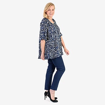 https://tjcuk.sirv.com/Products/80/5/8057101/Nabella-Womens-Abstract-Leaves-Print-Relaxed-Fit-Top-Size-14-Blue_8057101_3.jpg?w=342&h=342