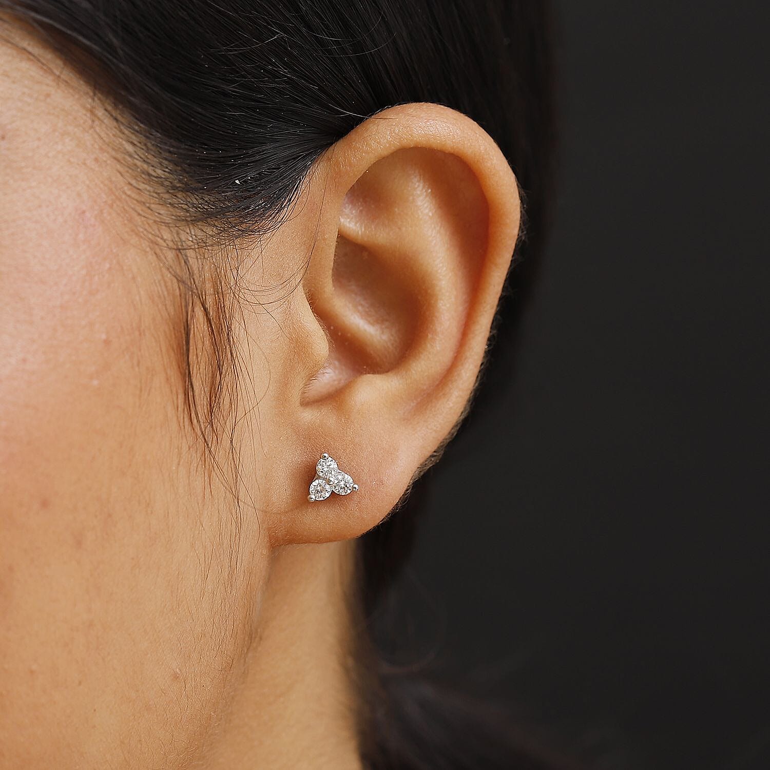 Luxuriant Diamond Lab Grown Diamond (SI-G-H) Earring with Push Back in Sterling Silver