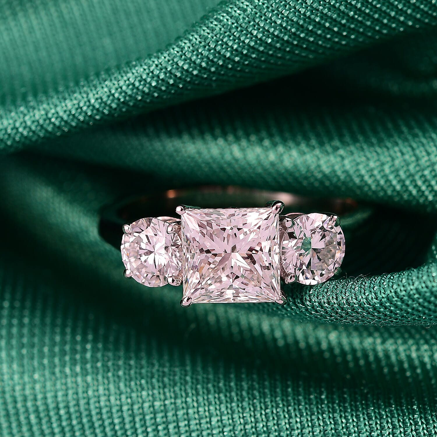 Luxuriant Diamond 950 Platinum IGI Certified Princess Cut Lab Grown Diamond (VS-E-F) Trilogy Ring 3.07 Ct.