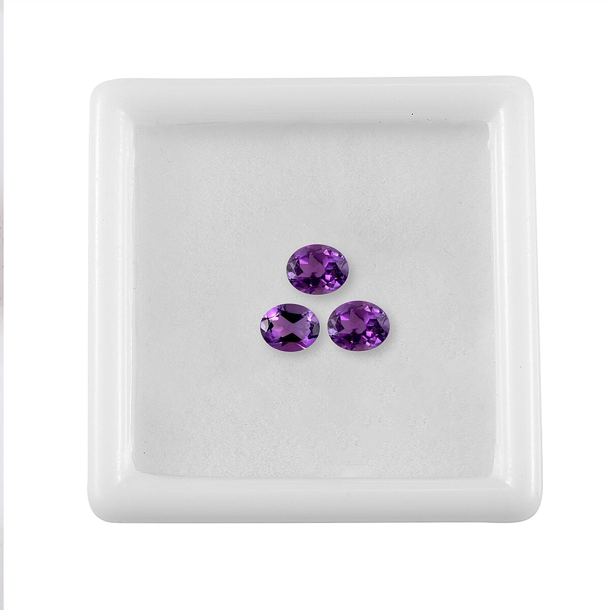 African Amethyst Oval Shape Gemstone 0.84 Ct.